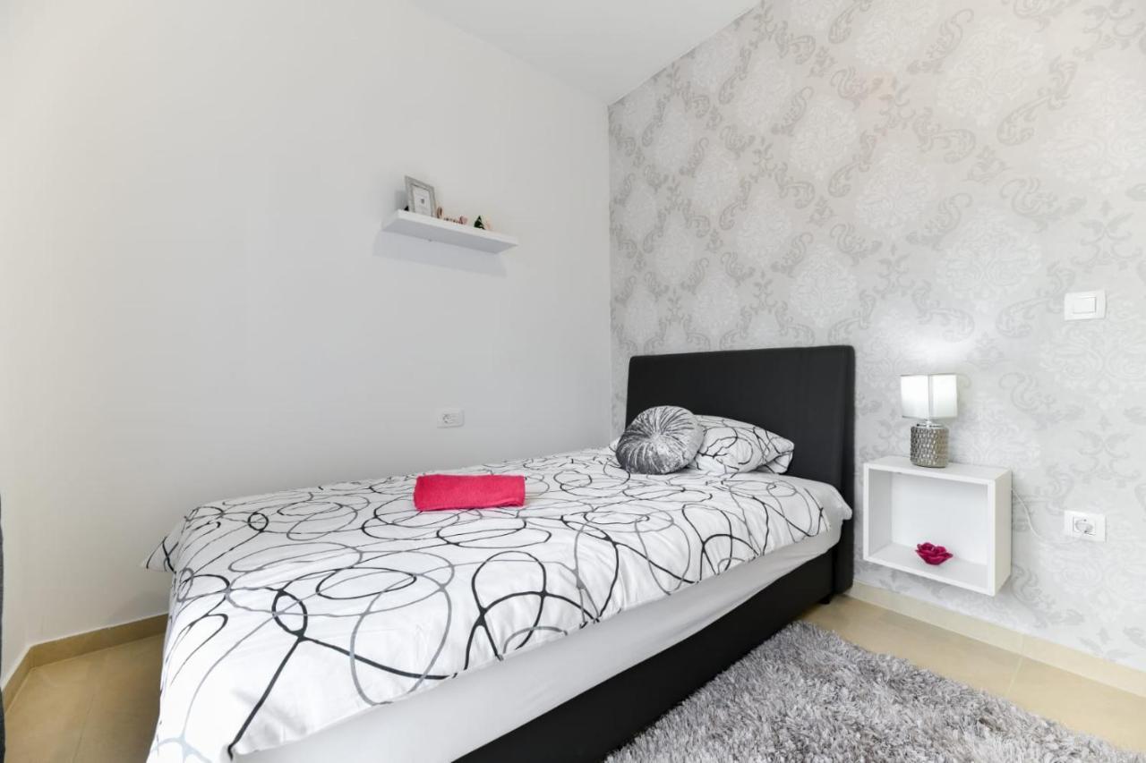Family Apartment Amare Zadar Exterior foto